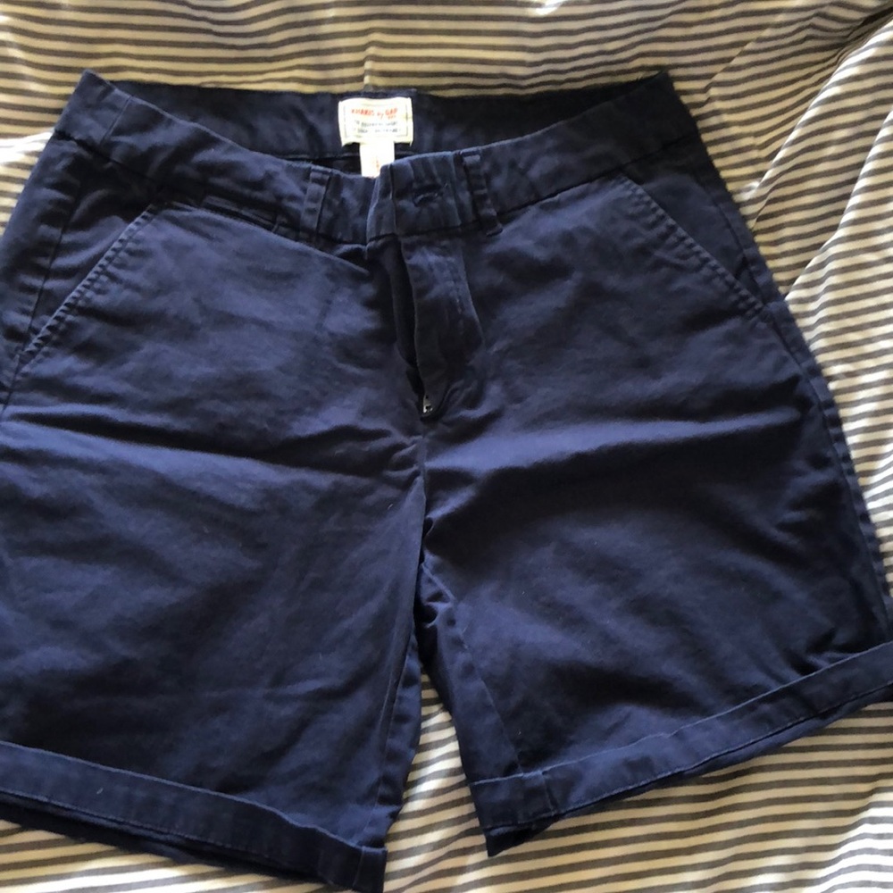 Gap shorts